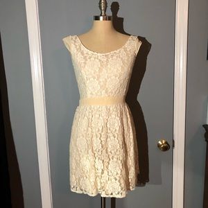Lace dress - American Eagle
